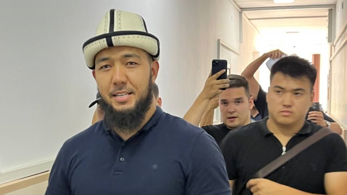 Kyrgyz Blogger, Activists Sent To Pretrial Detention After Rally Over Drinking Water