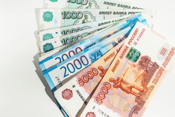 Kyrgyz banks have stopped accepting Russian rubles for exchange into local currency