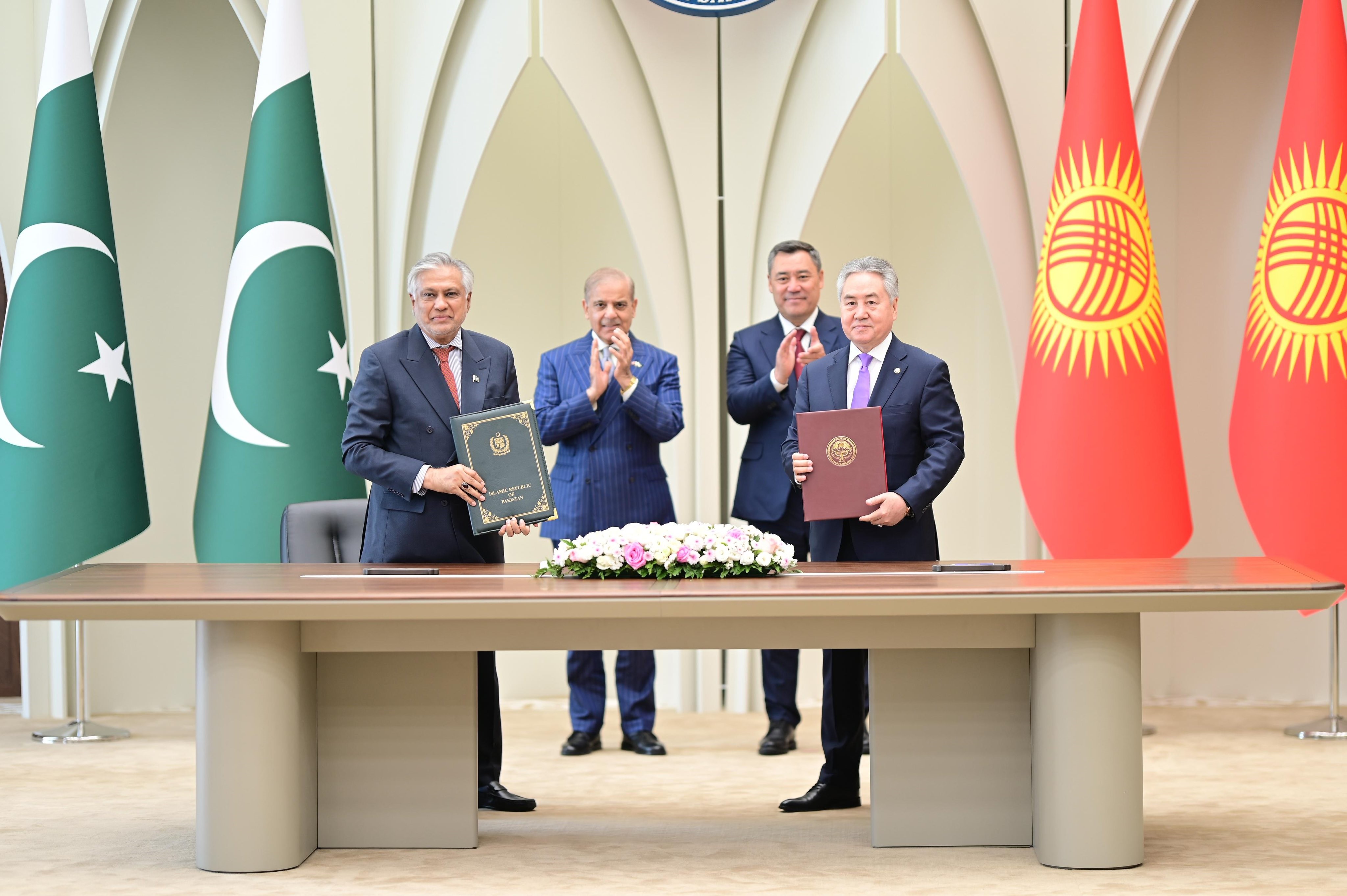 Pakistan, Kyrgyzstan set $200m trade target, sign major accords to deepen strategic ties